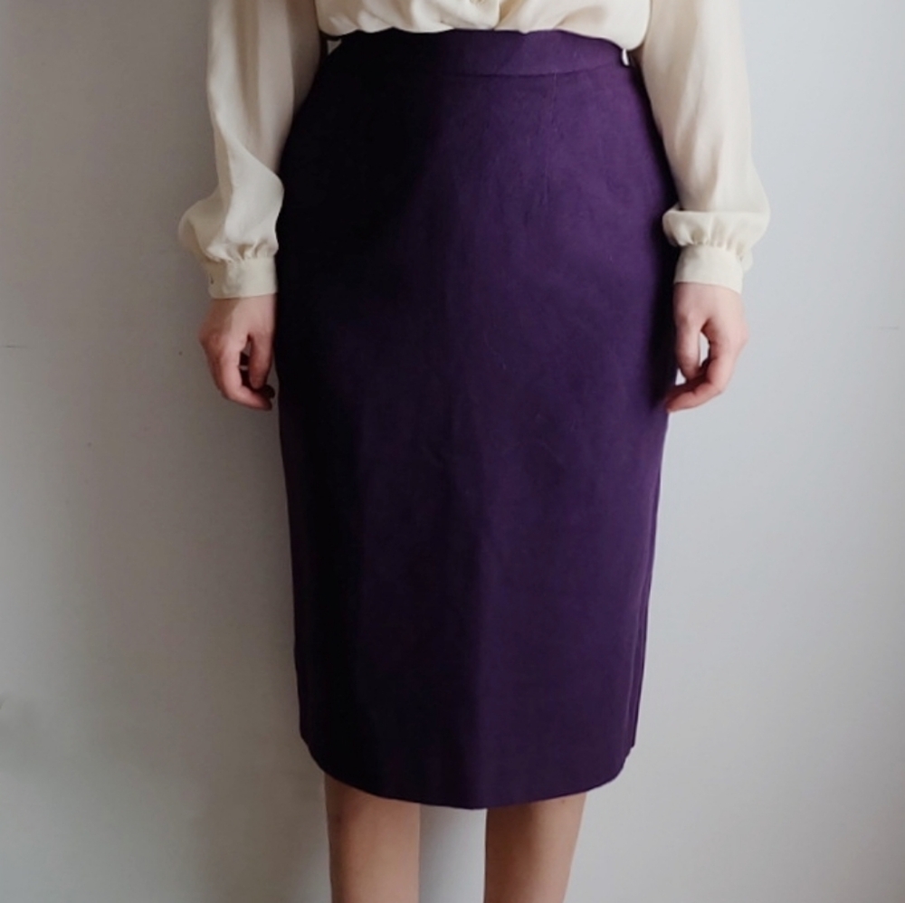 Vintage Louis Feraud Classic Purple Pencil Skirt , Size Small